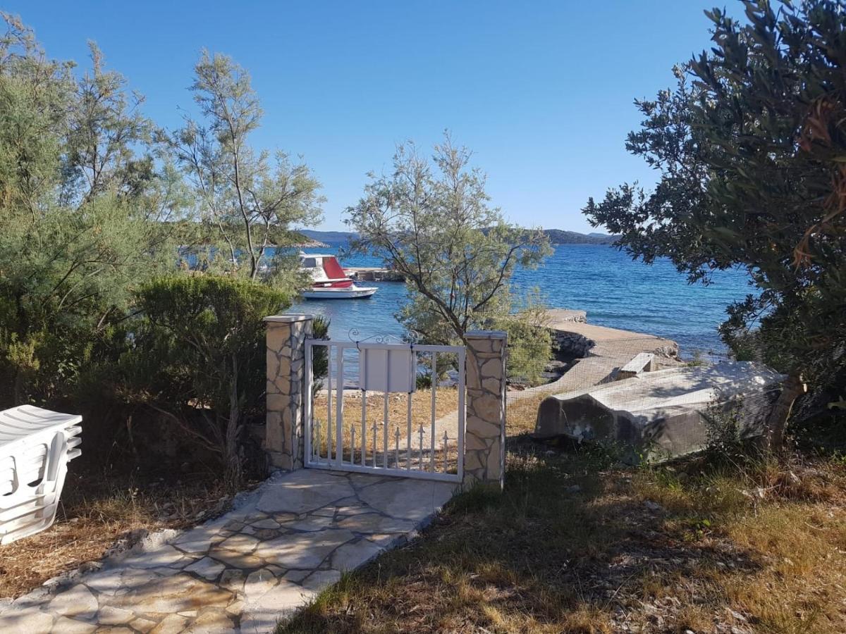 Secluded Fisherman'S Cottage Cove Zuborovica, Pasman - 321 Mrljane Exterior photo